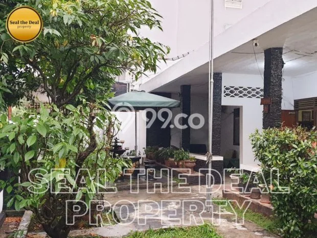 Rumah Elit Modern Tanpa Renovasi di Senopati Jakarta Selatan Rumah Elit Modern Tanpa Renovasi di Senopati Jakarta Selatan