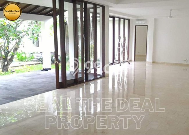 Rumah Elit Modern Siap Huni di Cipete Jakarta Selatan Rumah Elit Modern Siap Huni di Cipete Jakarta Selatan