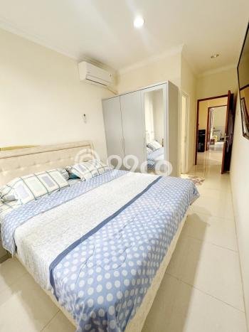 Ready to Use! Premium House LT 200m2 Desain Modern di Modernland Ready to Use! Premium House LT 200m2 Desain Modern di Modernland