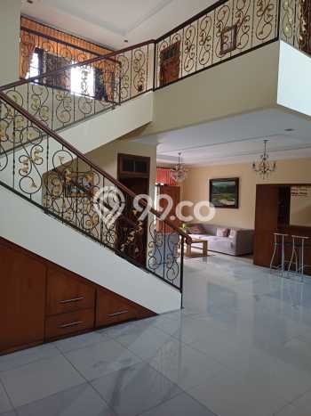 Rumah Luxury Modern Tanpa Renovasi di Modernland Tangerang Rumah Luxury Modern Tanpa Renovasi di Modernland Tangerang
