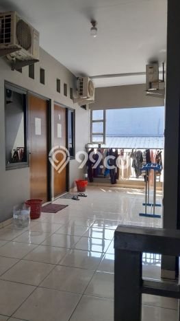 Peluang Investasi! Kost Dijual di Beji, Depok, 14 KT, 14 KM, Luas 367m2 Peluang Investasi! Kost Dijual di Beji, Depok, 14 KT, 14 KM, Luas 367m2
