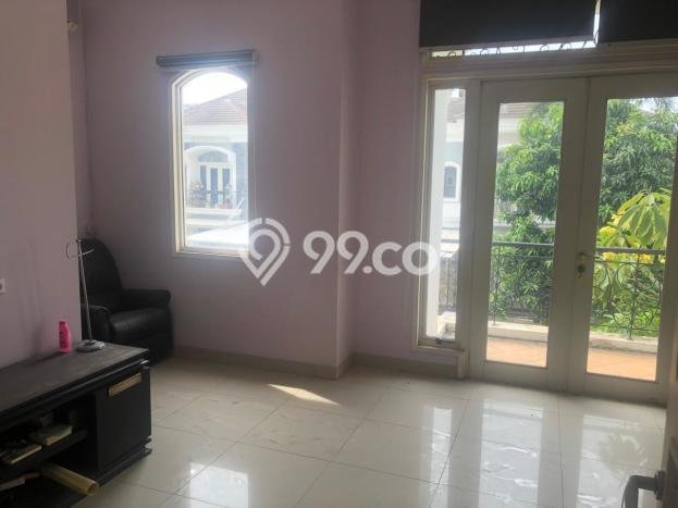 Rumah Mewah LB 200m2 Siap Pakai Desain Elegan di Gading Serpong, Tangerang Rumah Mewah LB 200m2 Siap Pakai Desain Elegan di Gading Serpong, Tangerang