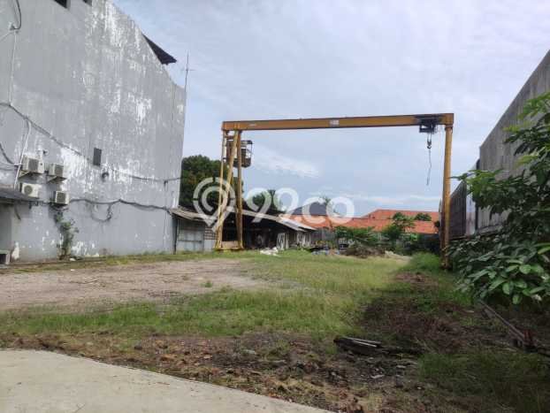 Tanah di Cipondoh, Tangerang Luas 1680m2 Dijual Segera Tanah di Cipondoh, Tangerang Luas 1680m2 Dijual Segera