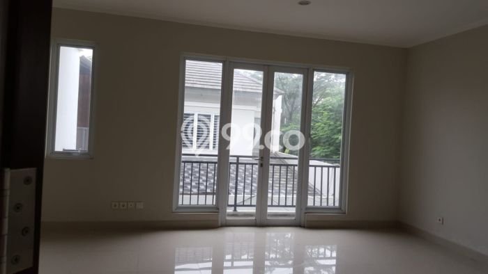 Ready to Use! Luxury House LT 287m2 Desain Modern di Modernland Ready to Use! Luxury House LT 287m2 Desain Modern di Modernland