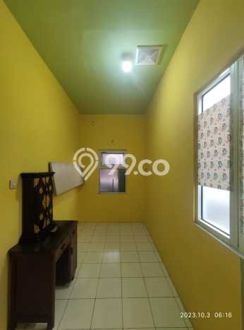 Dijual Hunian Rumah Terawat 7 Kamar di Modernland, Tangerang Dijual Hunian Rumah Terawat 7 Kamar di Modernland, Tangerang