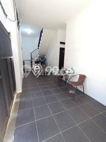 Jual Rumah Bagus Siap Huni LB 180m2 di Pinang, Tangerang Jual Rumah Bagus Siap Huni LB 180m2 di Pinang, Tangerang