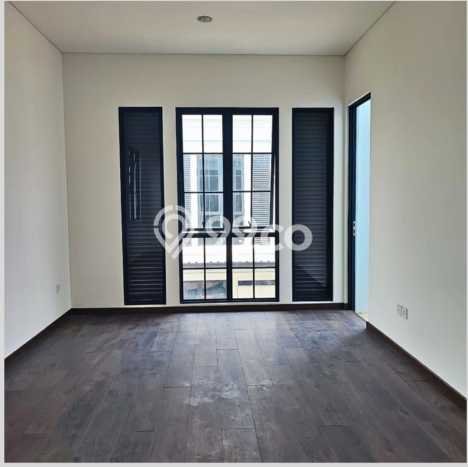 For Sale Rumah 4 Kamar Lokasi Strategis Bagus dan Strategis di Tangerang For Sale Rumah 4 Kamar Lokasi Strategis Bagus dan Strategis di Tangerang