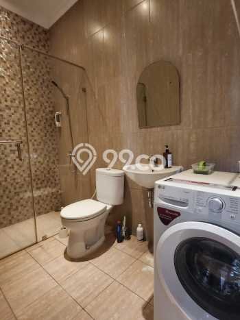 Dijual Rumah Luas Megah Dengan View Cantik di Gading Serpong, Tangerang Dijual Rumah Luas Megah Dengan View Cantik di Gading Serpong, Tangerang