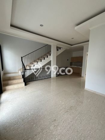 Dijual Rumah Mewah Megah Dengan View Cantik di Alam Sutera, Tangerang Dijual Rumah Mewah Megah Dengan View Cantik di Alam Sutera, Tangerang