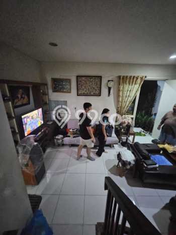 Rumah Luas Asri 2 KT Siap Pakai di BSD Tangerang Rumah Luas Asri 2 KT Siap Pakai di BSD Tangerang