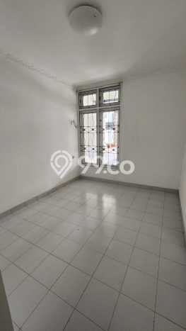 For Sale Hunian Rumah Terawat 2 Kamar di Alam Sutera, Tangerang For Sale Hunian Rumah Terawat 2 Kamar di Alam Sutera, Tangerang