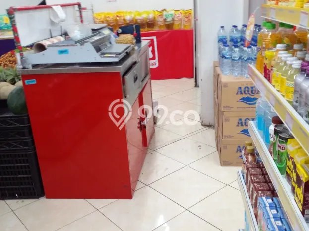 Komersial Dijual di Wenang LT 356m2, LB 450m2 untuk Investasi Komersial Dijual di Wenang LT 356m2, LB 450m2 untuk Investasi