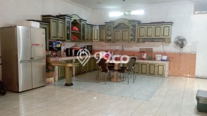 For Sale! Premium House LT 180m2 Desain Elegan di Modernland For Sale! Premium House LT 180m2 Desain Elegan di Modernland