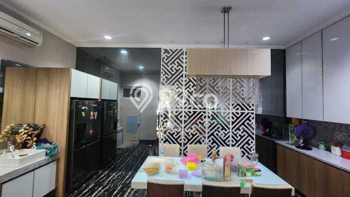 Dijual Rumah Luas Megah Dengan View Cantik di Modernland, Tangerang Dijual Rumah Luas Megah Dengan View Cantik di Modernland, Tangerang