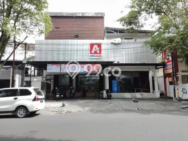 Komersial Dijual di Wenang LT 356m2, LB 450m2 untuk Investasi Komersial Dijual di Wenang LT 356m2, LB 450m2 untuk Investasi