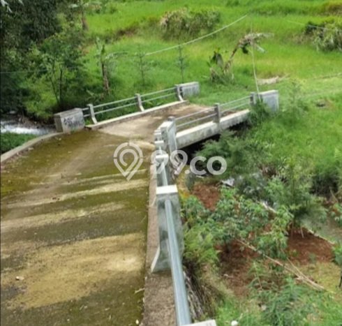 Miliki segera Vila Kawasan , Area 10000m2m², Akses ke transportasi Miliki segera Vila Kawasan , Area 10000m2m², Akses ke transportasi