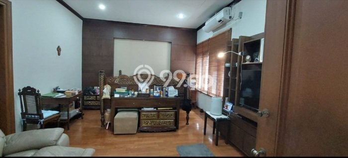 Dijual Hunian Mewah dengan Fasilitas Sekitar Lengkap di Kelapa Gading, Jakarta Utara Dijual Hunian Mewah dengan Fasilitas Sekitar Lengkap di Kelapa Gading, Jakarta Utara