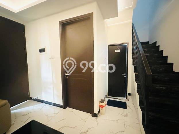 Rumah Modern Minimalis 4 Kamar Siap Huni di Cakung Rumah Modern Minimalis 4 Kamar Siap Huni di Cakung