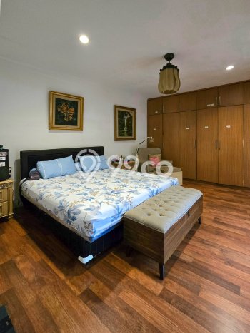 Siap Huni Rumah Mewah 4 Kamar di Kebayoran Baru Dekat ke Mana Saja Siap Huni Rumah Mewah 4 Kamar di Kebayoran Baru Dekat ke Mana Saja