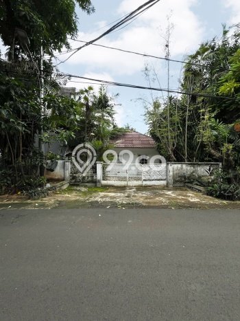 Rumah Eksklusif Dijual LT 280m2 di Kebayoran Baru, Jakarta Selatan Rumah Eksklusif Dijual LT 280m2 di Kebayoran Baru, Jakarta Selatan