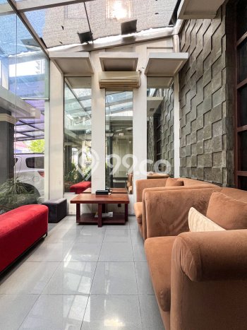 Siap Huni Rumah Mewah 5 Kamar di Kebayoran Baru Dekat ke Mana Saja Siap Huni Rumah Mewah 5 Kamar di Kebayoran Baru Dekat ke Mana Saja