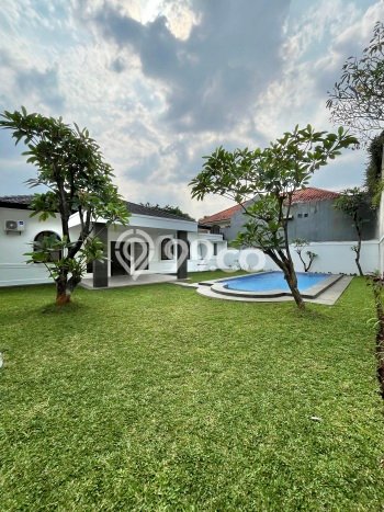 Hunian Modern Untuk Disewakan di Kemang Jakarta Selatan 5 KT & 3 KM Hunian Modern Untuk Disewakan di Kemang Jakarta Selatan 5 KT & 3 KM