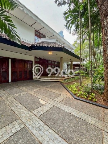 Rumah 4 Kamar Lengkap Dikontrakkan di Kebayoran Baru Harga Kompetitif Rumah 4 Kamar Lengkap Dikontrakkan di Kebayoran Baru Harga Kompetitif