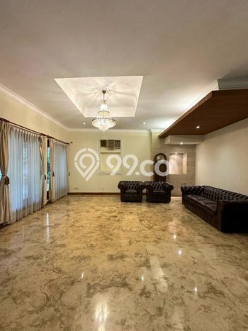 Hunian Eksklusif Dijual LT 726m2 di Kebayoran Baru, Jakarta Selatan Hunian Eksklusif Dijual LT 726m2 di Kebayoran Baru, Jakarta Selatan
