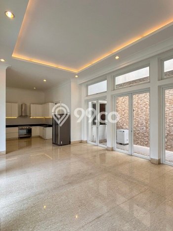 Hunian Bagus Disewakan di Kemang, Jakarta Selatan LT 825m2, LB 700m2 Hunian Bagus Disewakan di Kemang, Jakarta Selatan LT 825m2, LB 700m2