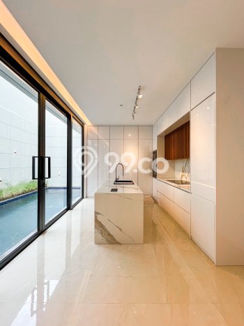 Rumah Elit Modern Siap Huni di Kemang Jakarta Selatan Rumah Elit Modern Siap Huni di Kemang Jakarta Selatan