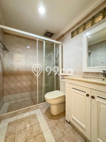 Disewakan Rumah Strategis LT 575m2 / LB 550m2 di Kemang, Jakarta Selatan Disewakan Rumah Strategis LT 575m2 / LB 550m2 di Kemang, Jakarta Selatan