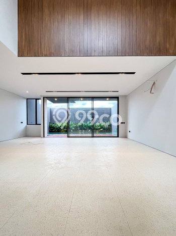 For Sale! Luxury House LT 209m2 Desain Elegan di Kemang For Sale! Luxury House LT 209m2 Desain Elegan di Kemang