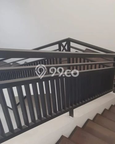 Jarang Ada! Rumah Kontrakan 4 Kamar Nyaman Siap Huni Citraland Jarang Ada! Rumah Kontrakan 4 Kamar Nyaman Siap Huni Citraland