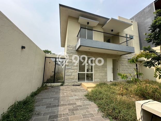 Rumah Kontrakan Surabaya LT 300m2 LB 200m2 Area Citraland Rumah Kontrakan Surabaya LT 300m2 LB 200m2 Area Citraland