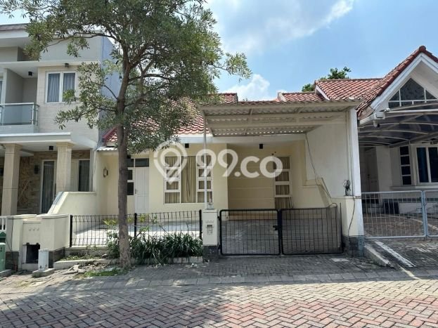 Sewa Rumah Murah di Citraland Surabaya dengan 3 Kamar Tidur Sewa Rumah Murah di Citraland Surabaya dengan 3 Kamar Tidur