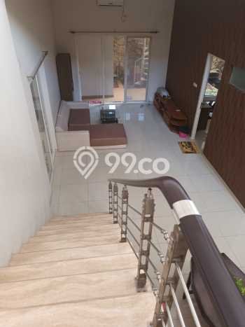 Rumah sewa siap huni 4 KT di Citraland, Surabaya Rumah sewa siap huni 4 KT di Citraland, Surabaya