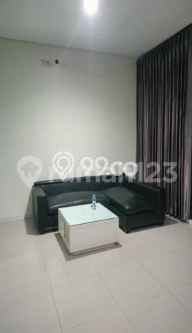 Rumah Disewakan Surabaya LT 171m2 LB 219m2 Kawasan Citraland Rumah Disewakan Surabaya LT 171m2 LB 219m2 Kawasan Citraland