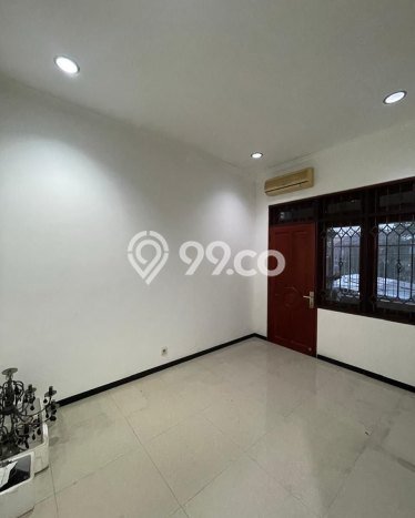 Sewa Rumah Murah di Citraland Surabaya dengan 6 KT Sewa Rumah Murah di Citraland Surabaya dengan 6 KT