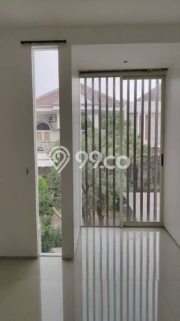 Rumah Kontrakan Surabaya LT 135m2 LB 105m2 Kawasan Citraland Rumah Kontrakan Surabaya LT 135m2 LB 105m2 Kawasan Citraland