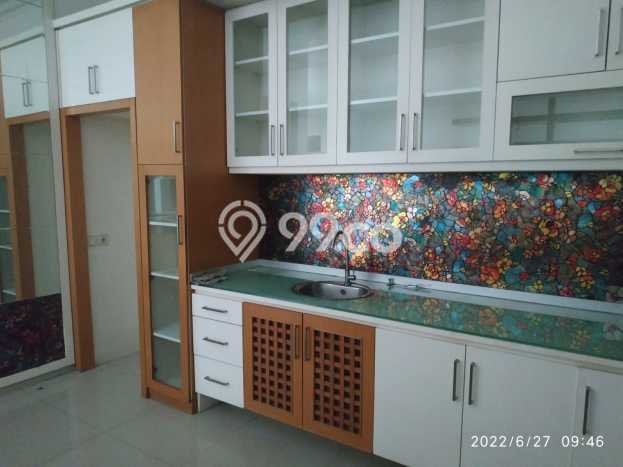 Rumah sewa siap pakai 3 KT di Citraland, Surabaya Rumah sewa siap pakai 3 KT di Citraland, Surabaya