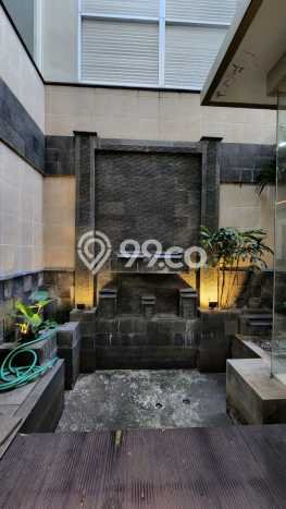Rumah Sewa Surabaya LT 264m2 LB 300m2 Kawasan Citraland Rumah Sewa Surabaya LT 264m2 LB 300m2 Kawasan Citraland