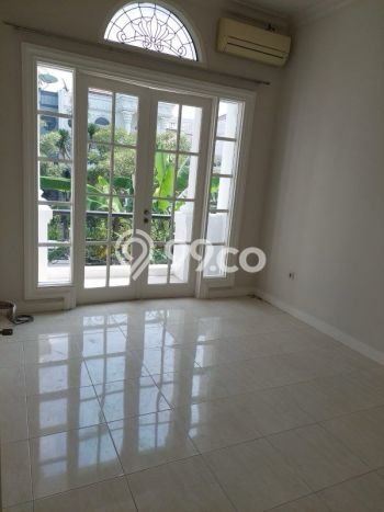 Sewa Rumah Harga Terjangkau di Citraland Surabaya Punya 5 KT Sewa Rumah Harga Terjangkau di Citraland Surabaya Punya 5 KT