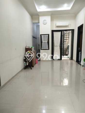 Dijual Rumah Modern 2 KT di Citraland, Surabaya Dijual Rumah Modern 2 KT di Citraland, Surabaya