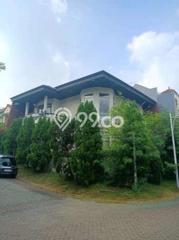 Rumah Lingkungan Asri di Citraland, Surabaya, LT 333m2m² LB 400m2m² Rumah Lingkungan Asri di Citraland, Surabaya, LT 333m2m² LB 400m2m²