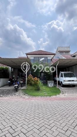 Rumah Nyaman di , 2 KM, Akses Mudah Rumah Nyaman di , 2 KM, Akses Mudah