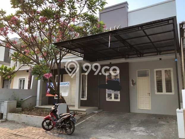 Rumah sewa siap pakai 3 KT di Citraland, Surabaya Rumah sewa siap pakai 3 KT di Citraland, Surabaya