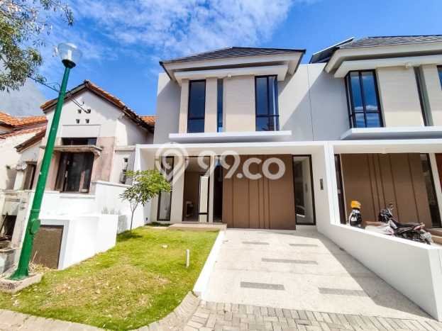 Rumah sewa siap huni 3 KT di Citraland, Surabaya Rumah sewa siap huni 3 KT di Citraland, Surabaya