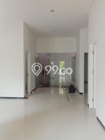 Rumah Disewakan Surabaya LT 131m2 LB 110m2 Area Citraland Rumah Disewakan Surabaya LT 131m2 LB 110m2 Area Citraland
