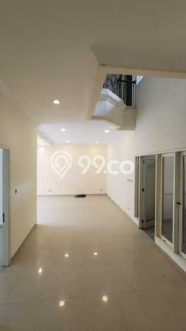 Rumah di , 4 KT, Konsep Minimalis, Luas 150m2m² LB 200m2m² Rumah di , 4 KT, Konsep Minimalis, Luas 150m2m² LB 200m2m²