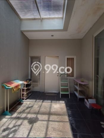 Rumah Sewa Surabaya LT 135m2 LB 146m2 Kawasan Citraland Rumah Sewa Surabaya LT 135m2 LB 146m2 Kawasan Citraland